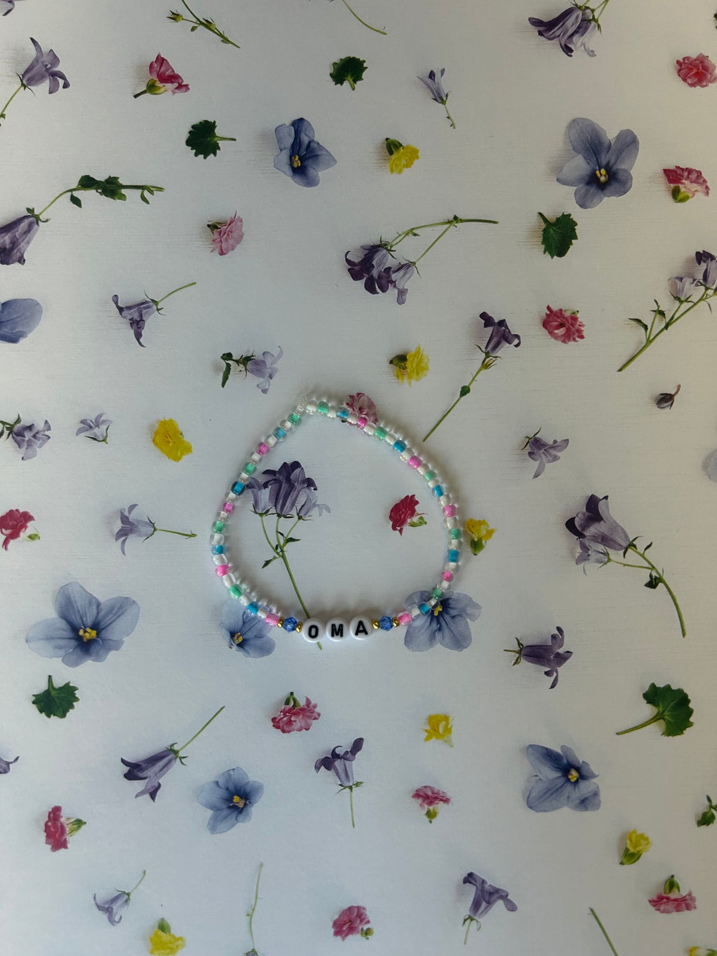 “Oma” Beaded Bracelet