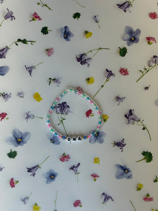 “Oma” Beaded Bracelet