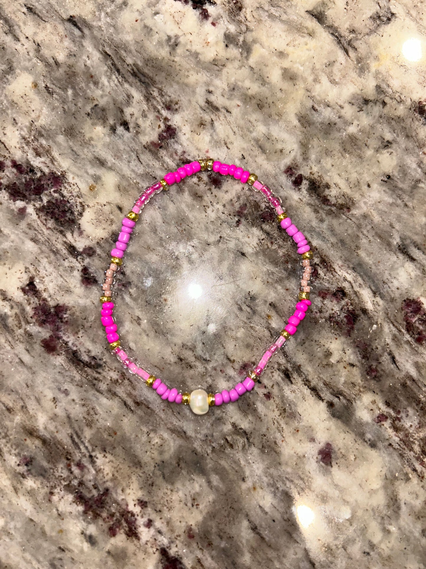Hot pink pearl bracelet